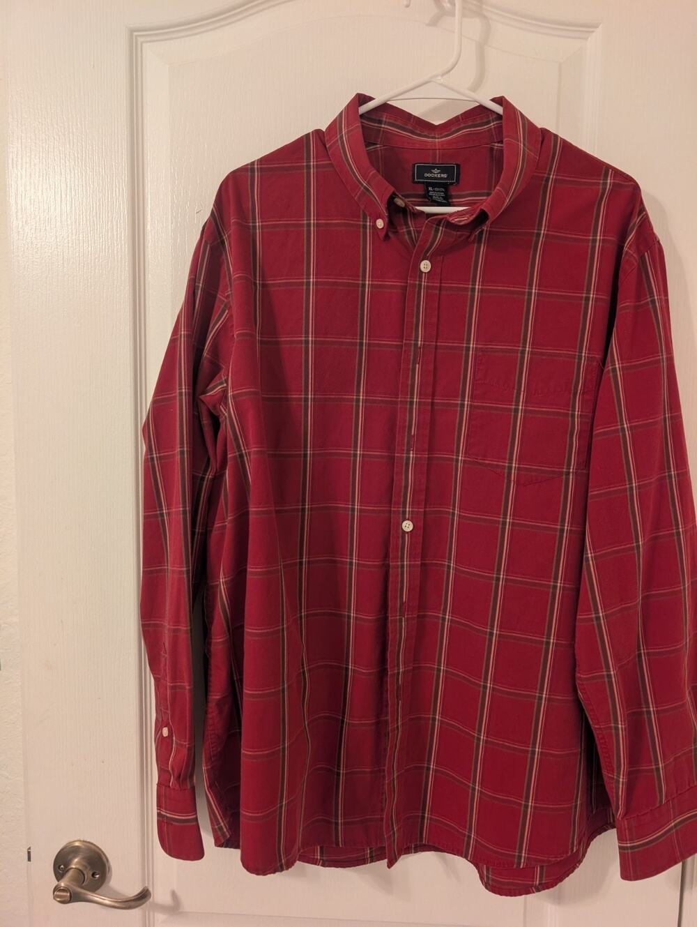 Dockers Red Plaid Button Down Shirt Size XL 17/17.5